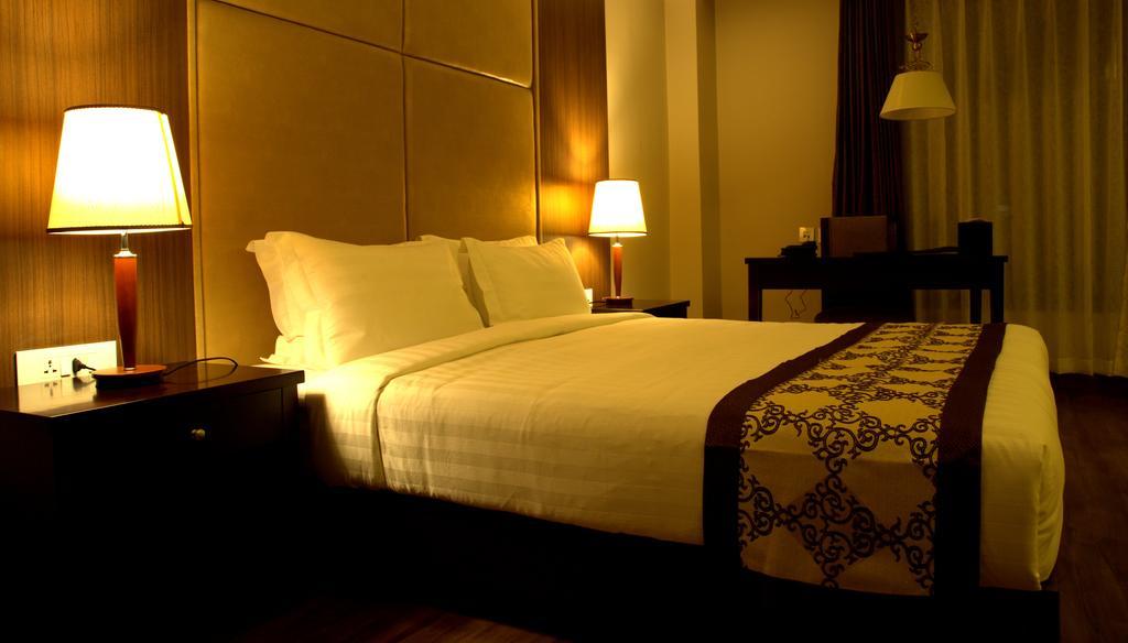 Ariya Hotel 廷布 外观 照片